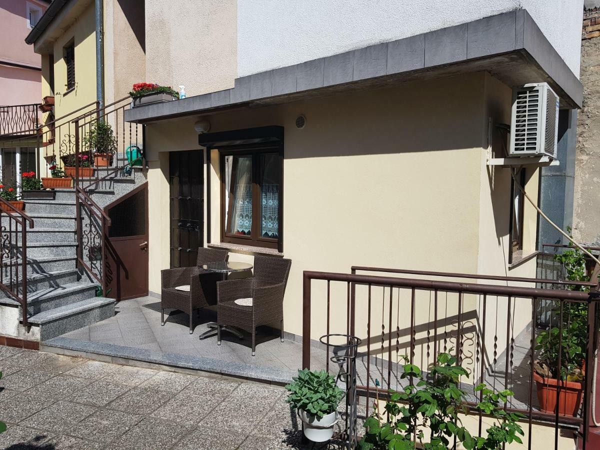 Izola City Center Apartment Екстер'єр фото